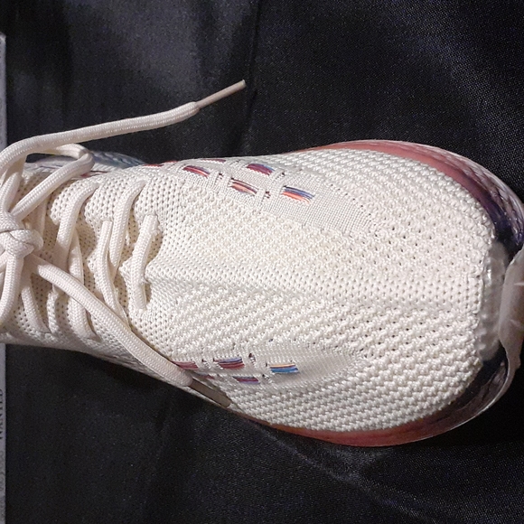 Rainbow natural colored shoes - Picture 2 of 4